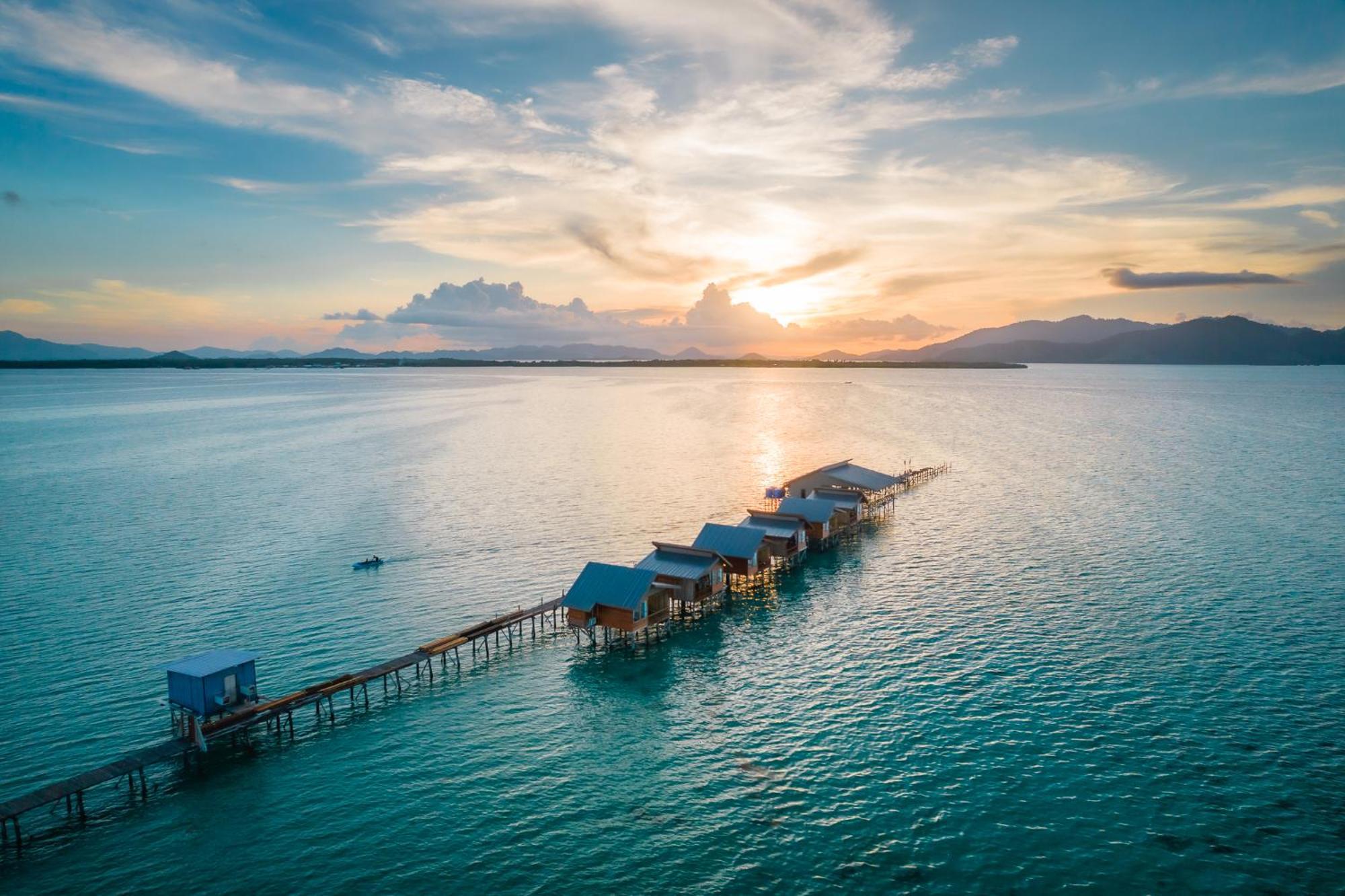 La Water House Semporna Bed & Breakfast Ngoại thất bức ảnh